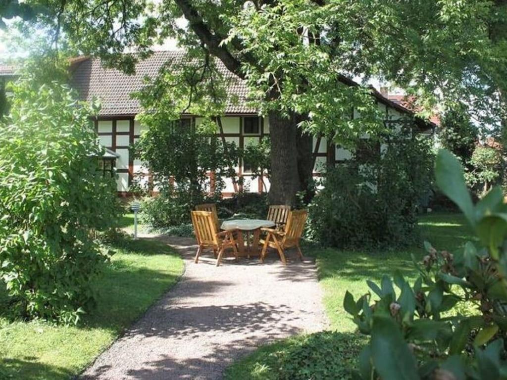 Apartment In Tabarz Thuringia Near The Forest 外观 照片
